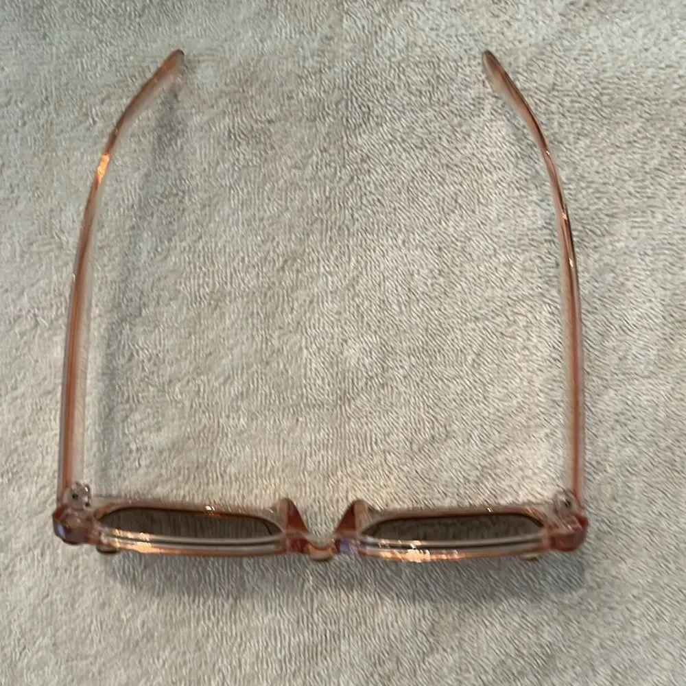 NWOT unbranded plastic squarish tan clear sunnies with rhinestone embellishments